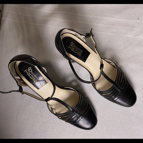 Black True Meaning T-Strap heels - Picture 2 of 8